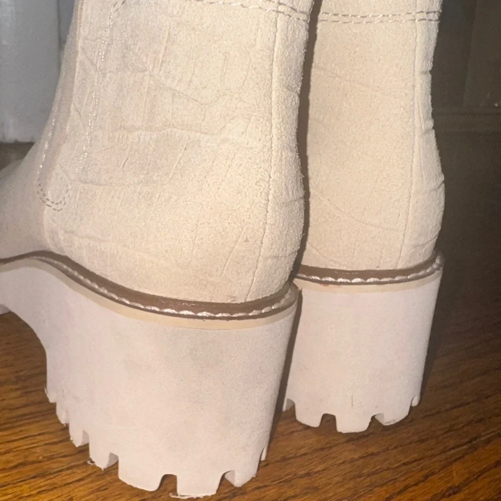 New Dolce Vita waterproof “Dune” tan suede H2O boots Size 6.5 Waterproof - Picture 8 of 10